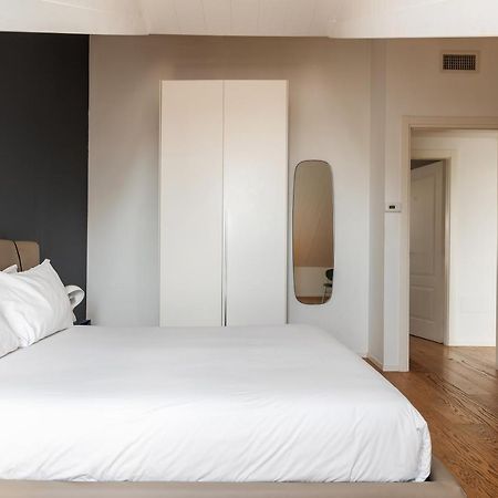 Easyhomes - Brera Luxury Suites Мілан Екстер'єр фото
