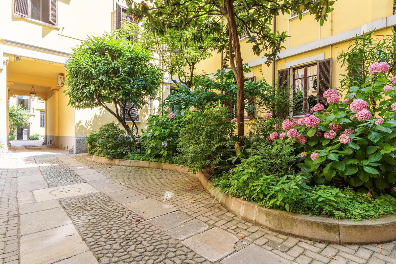 Easyhomes - Brera Luxury Suites Мілан Екстер'єр фото